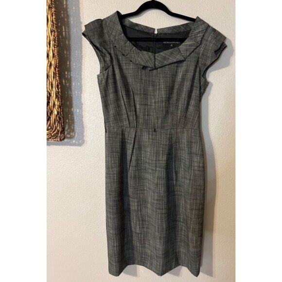 Antonio Melani Dress Black Gray 8 Short Sleeve Sheath Neck Accent Career Church - Picture 5 of 6
